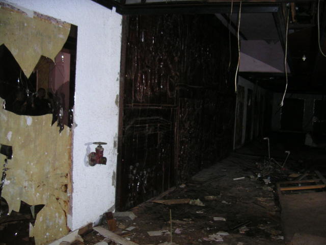 20050320_174023_0.jpg
