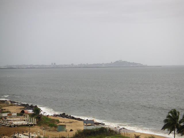 Monrovia i bakgrunden