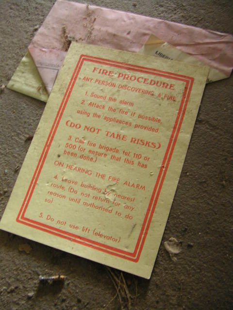 20050320_182208_0.jpg