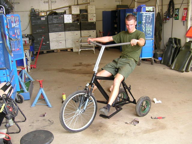 Planen är väl någon form av motor på den där