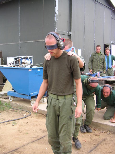 20050423_194035_0.jpg