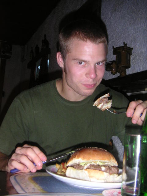 20050604_201228_0.jpg