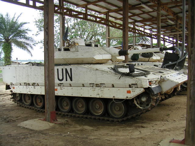 även kallad CV90 (CombatVehicle), strf9040 m.m.