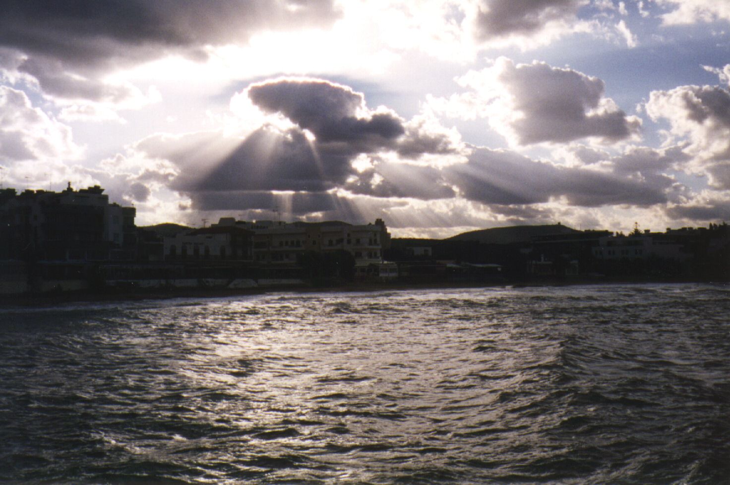 26100_G.jpg