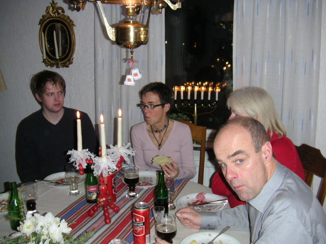 20031227_183859_0.jpg