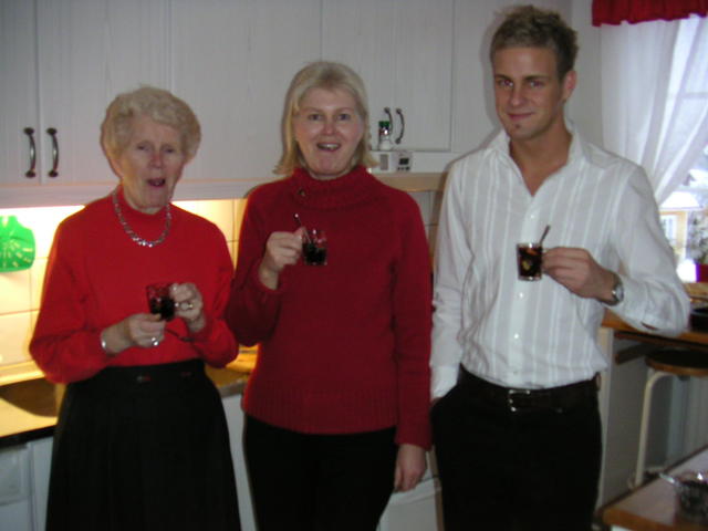20031224_132700_0.jpg