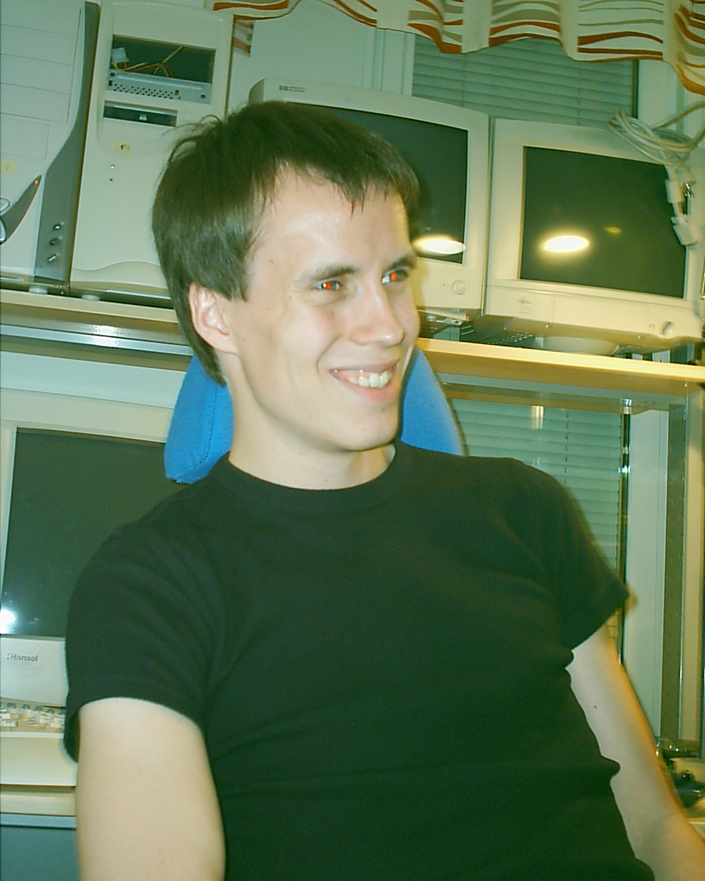 20031009_224852_0.jpg