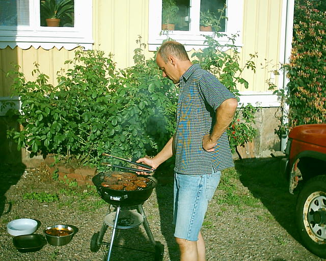 Pappa grillar