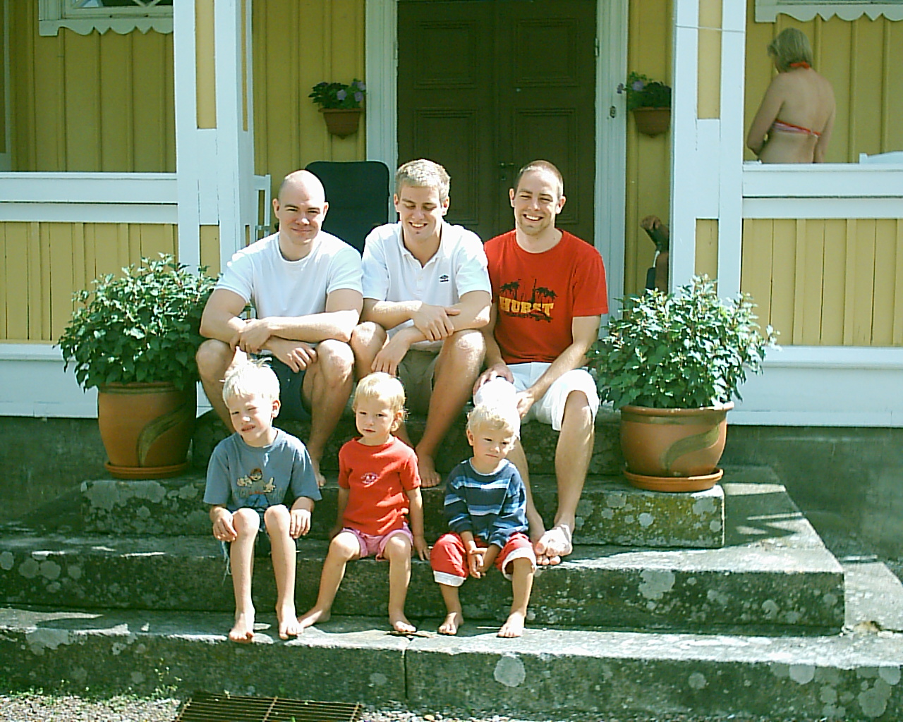 Övre raden: Fredrik, Johan och jag

Undre raden: Finn-Johan, Julie och Mats-Niklas