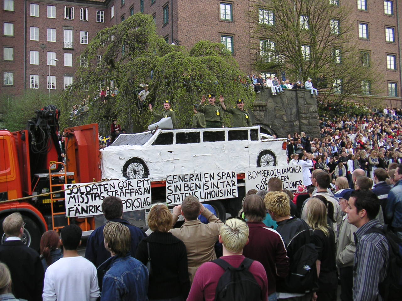20040430_185611_0.jpg