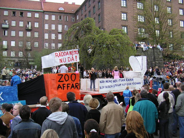 20040430_190214_0.jpg