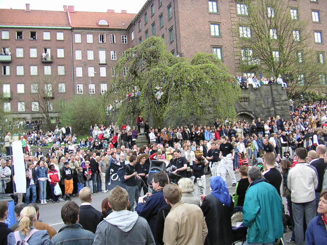 20040430_190703_0.jpg