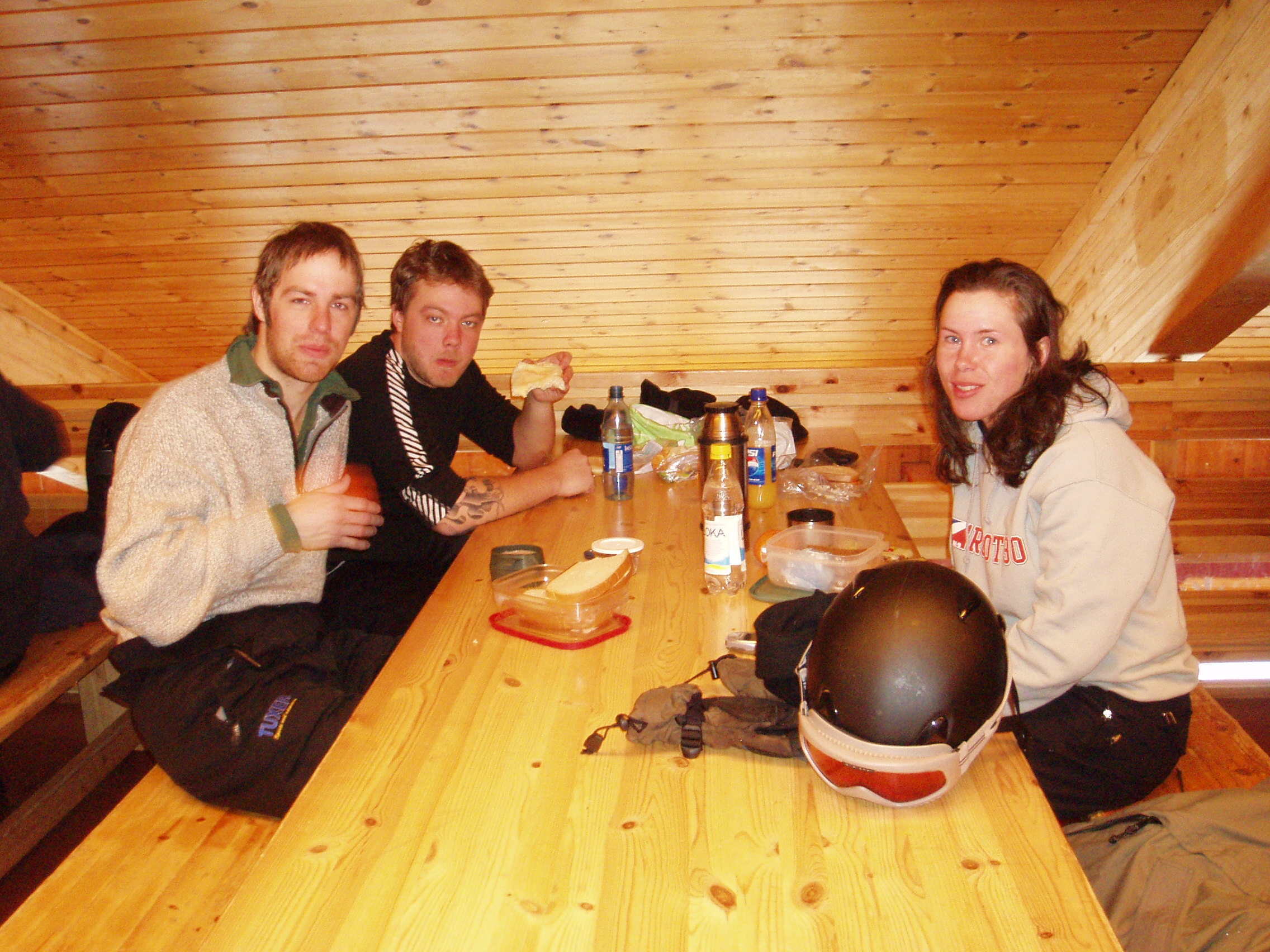 20060326_121552-0.jpg