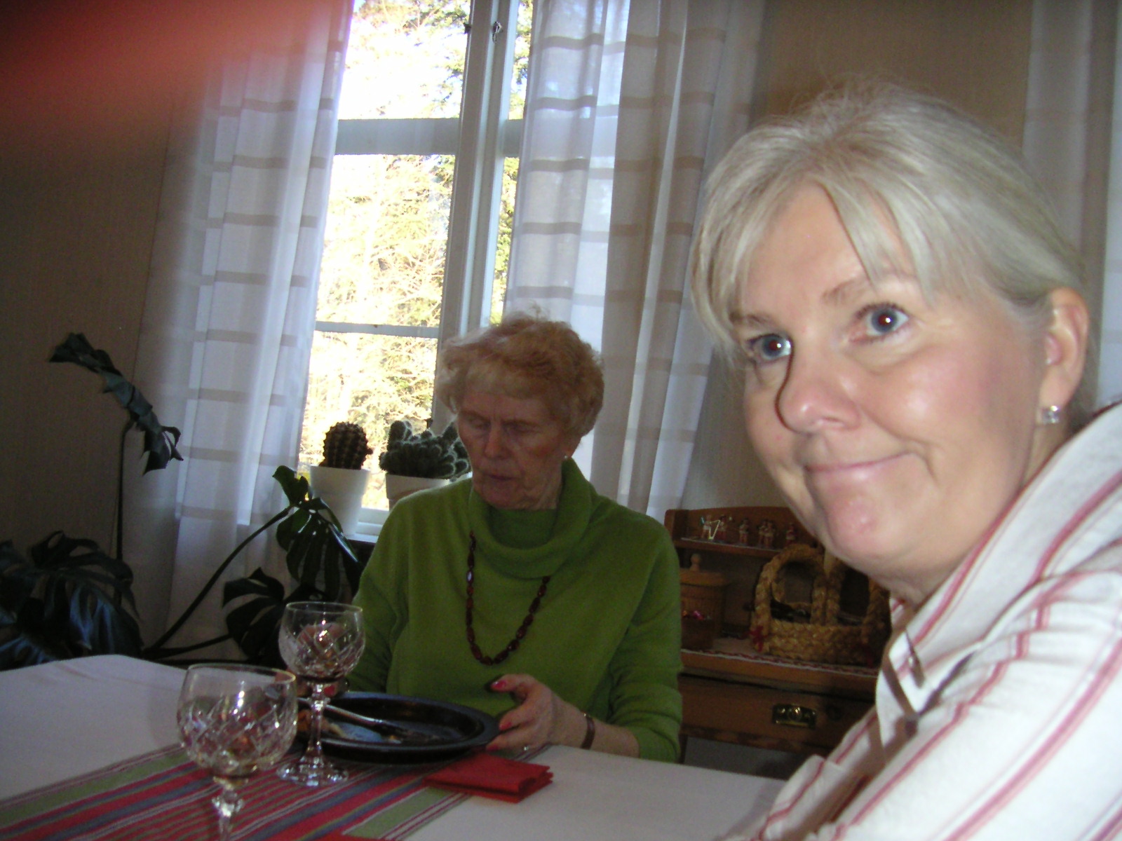 20051224_144901-0.jpg